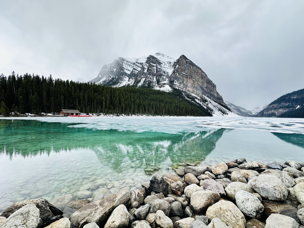 lake-louise